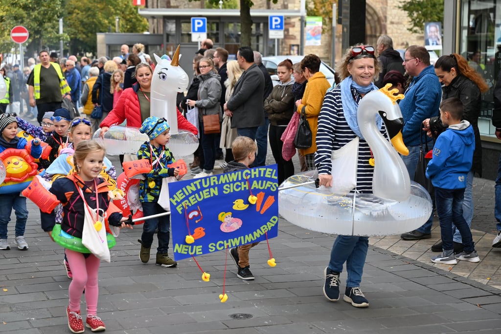 Planungen für OktoberwochenFestzug in Warburg nehmen Fahrt auf