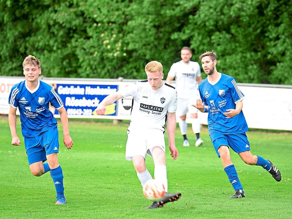 Teams Im Keller Drücken SG Scherfede Die Daumen