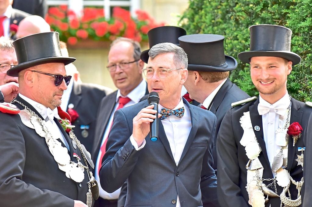 Kurzer Prozess große Spannung