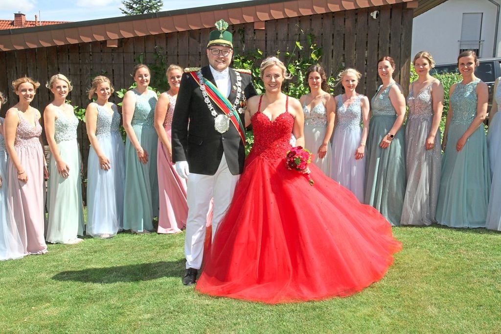 Brenken applaudiert der „Lady in red“