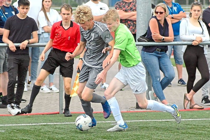 Szene aus dem Spiel 1. FC Nordwalde gegen den FSC Rheda (2:3) in der A-Jugend-Aufstiegsrunde zur Bezirksliga am 12. Juni 2022.