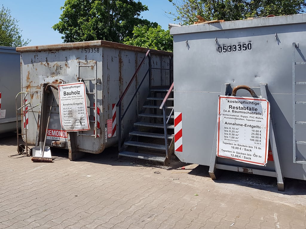 Überstunden für die Müllpresse im Soest Wertstoffhof