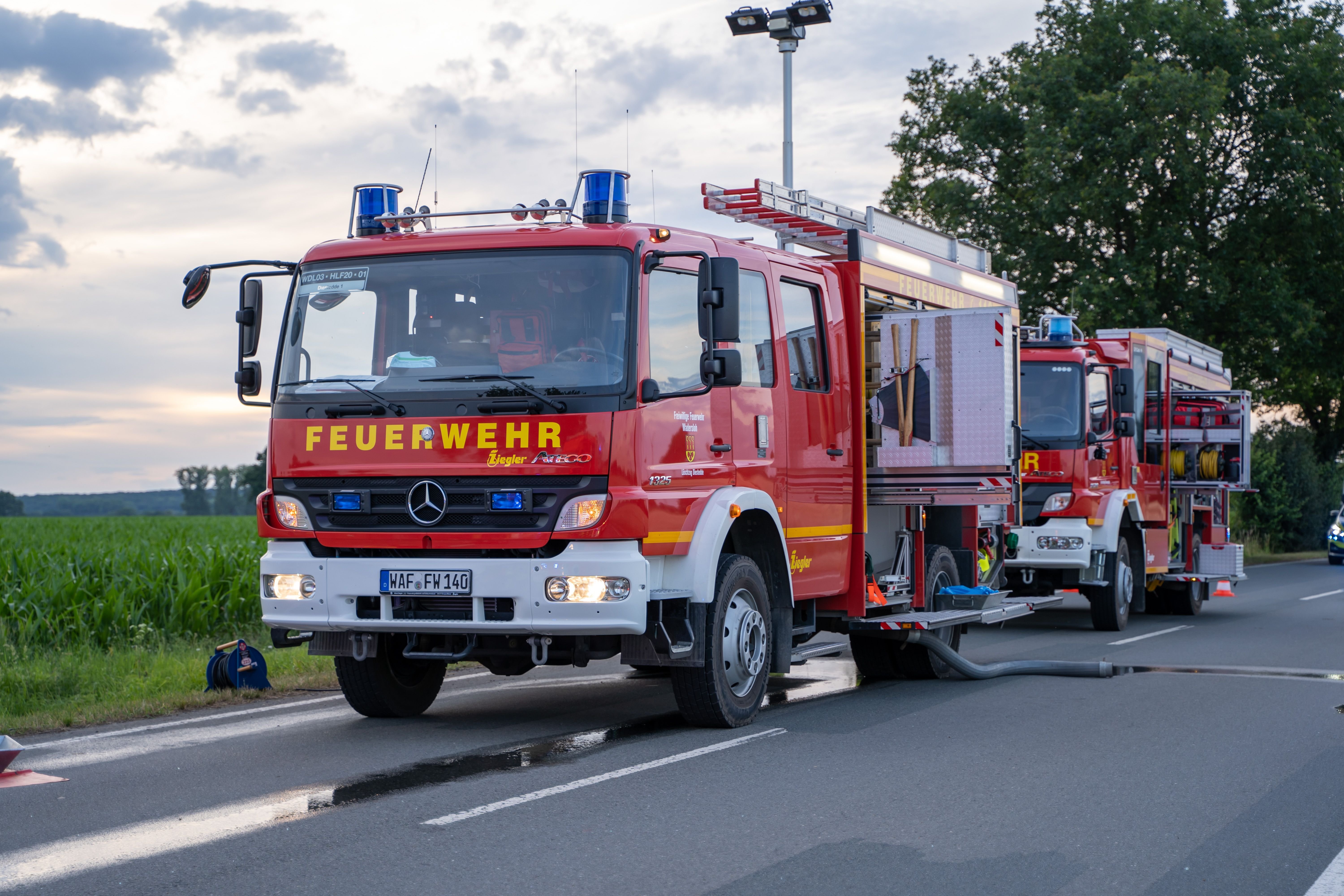 Tödlicher Unfall In Wadersloh: 25-Jähriger Prallt Gegen Baum