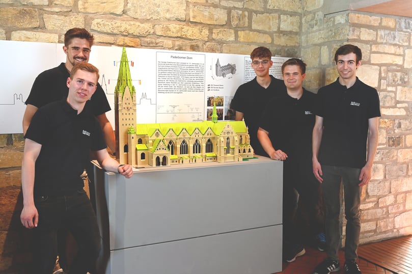 Sonderausstellung "Stein auf Stein" - Großkirchen im Miniaturformat im Museum in der Kaiserpfalz Paderborn. Paderborner Dom