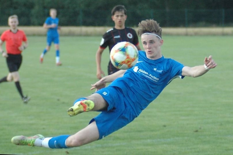 Testspiel zwischen der U19 des SV Meppen und der U19 von Viktoria Köln (0:2) am 1. Juli 2022 beim FC Lau-Brechte.