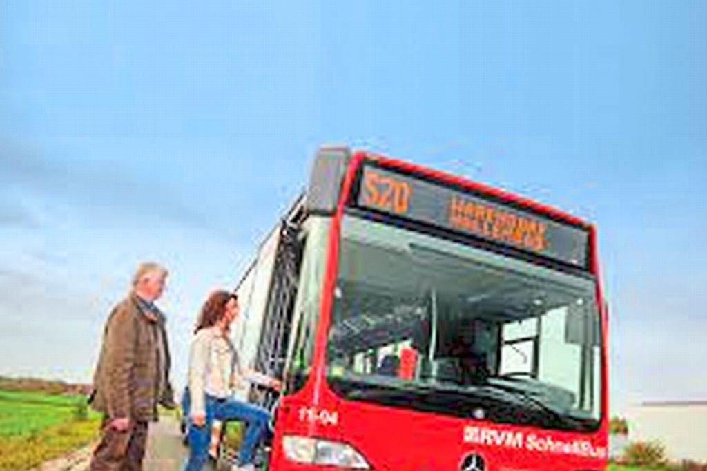 Wie Lange Muss Man Warten Wenn Der Bus Nicht Kommt Fachkräftemangel und Erkrankungen: Was tun, wenn der Bus nicht kommt?