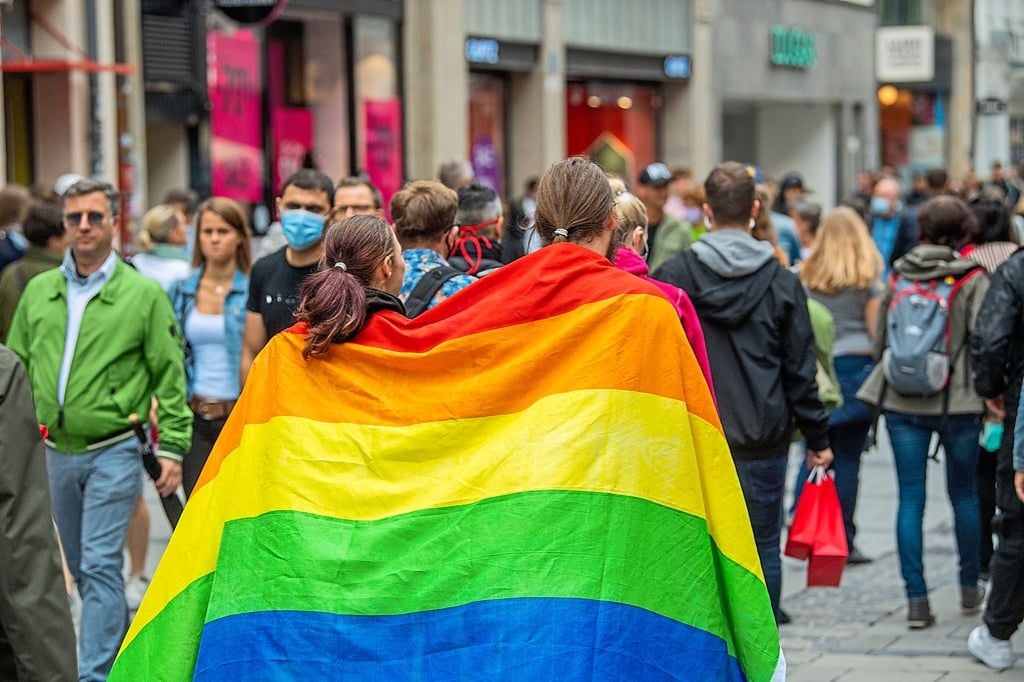 jugendliche-berichten-was-es-bedeutet-queer-zu-sein