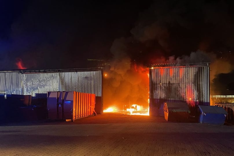 Brand Lagerhalle Kurz-Ebert in Telgte