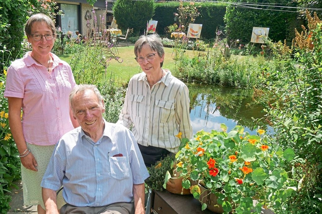 Offene Gärten In Oetinghausen blühen die Blumen um die Wette