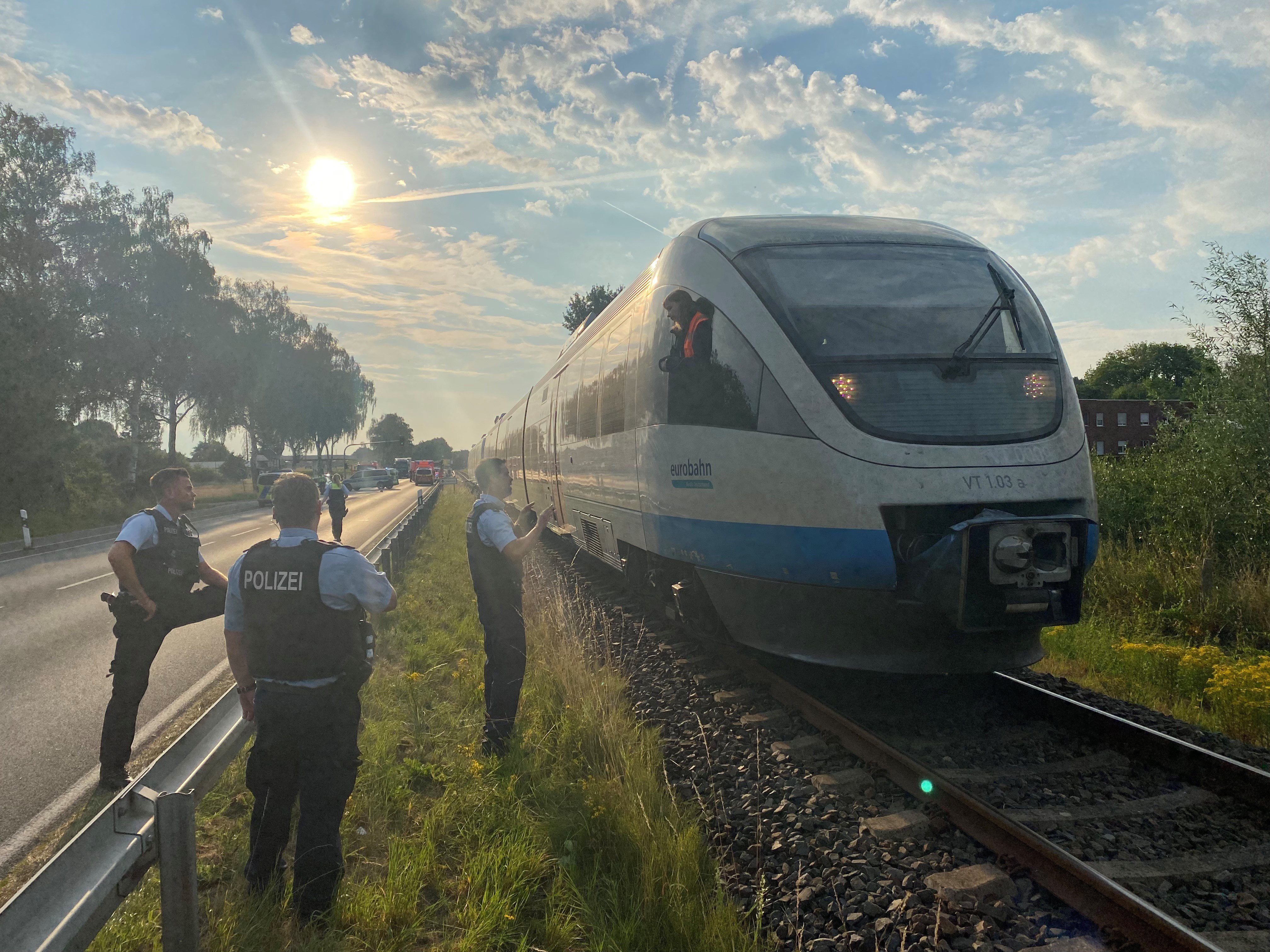 Tödlicher Unfall An Bahnstrecke: 53-Jähriger Wurde Von Zug Erfasst