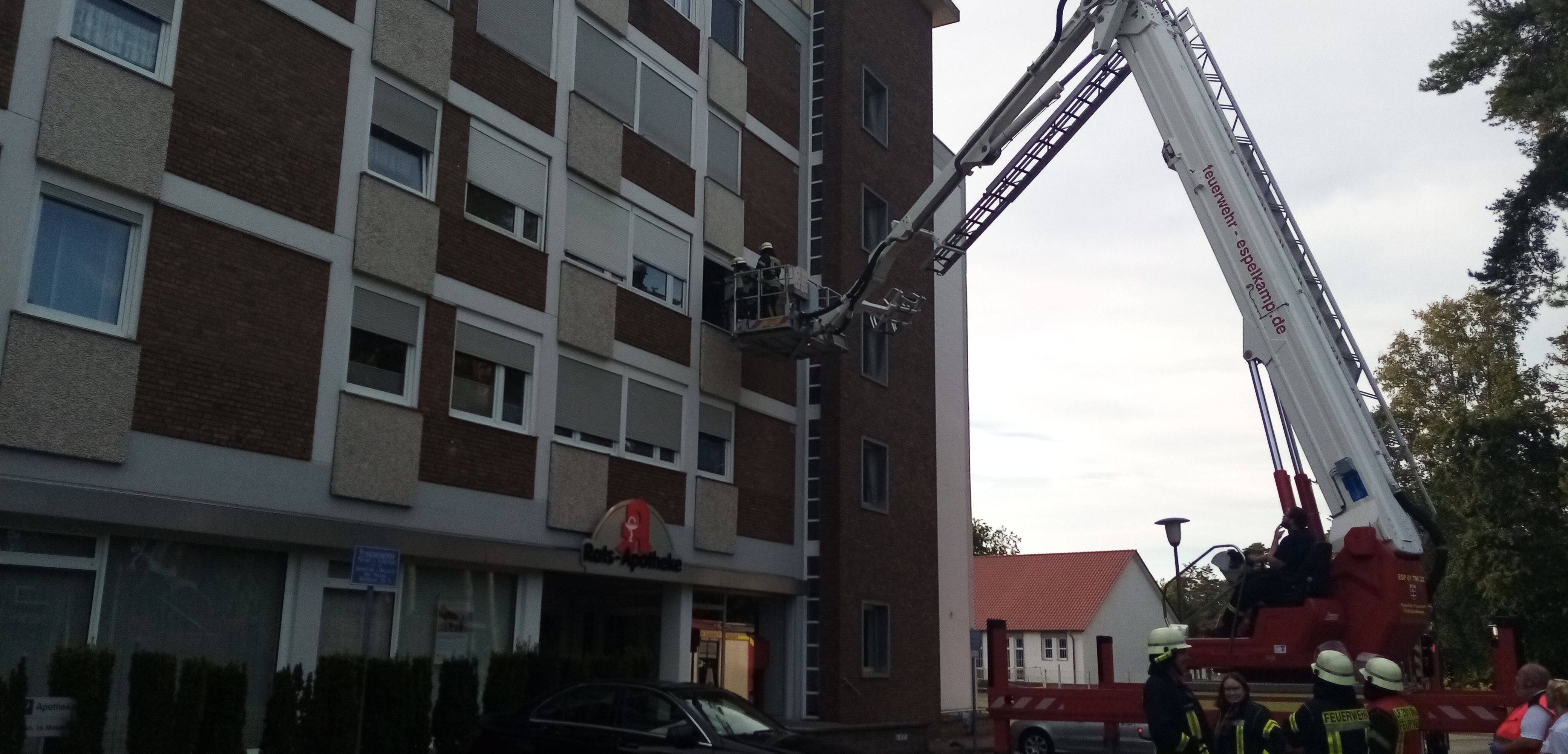 Das Essen Auf Dem Herd Vergessen