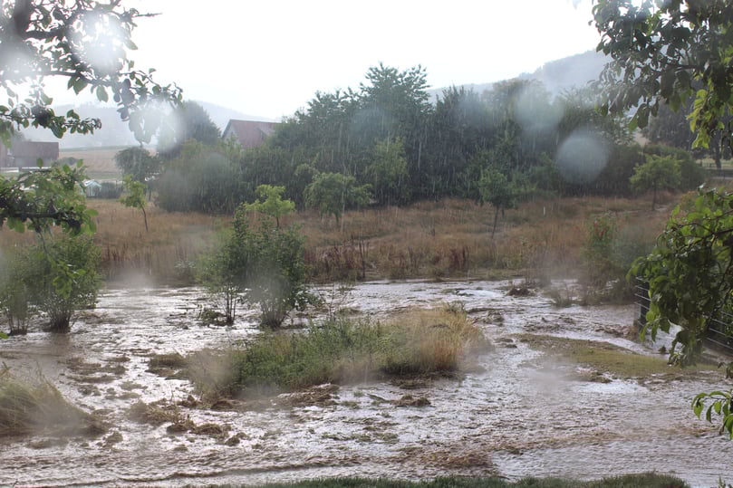 So sah es bei dem Unwetter am Pumpwerk in Ahlsen aus.