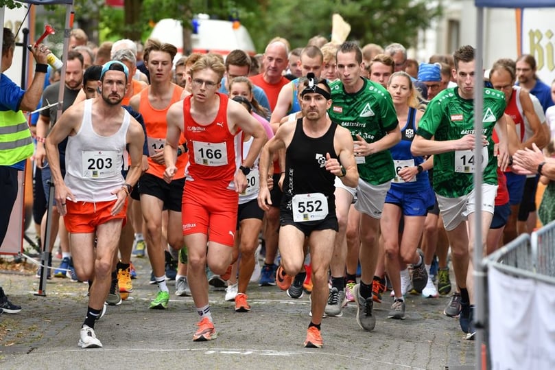 Um 15 Uhr fiel der Startschuss für den Fünf-Kilometer-Lauf.