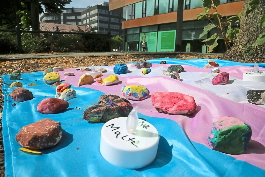 Wut, Bestürzung und Anteilnahme