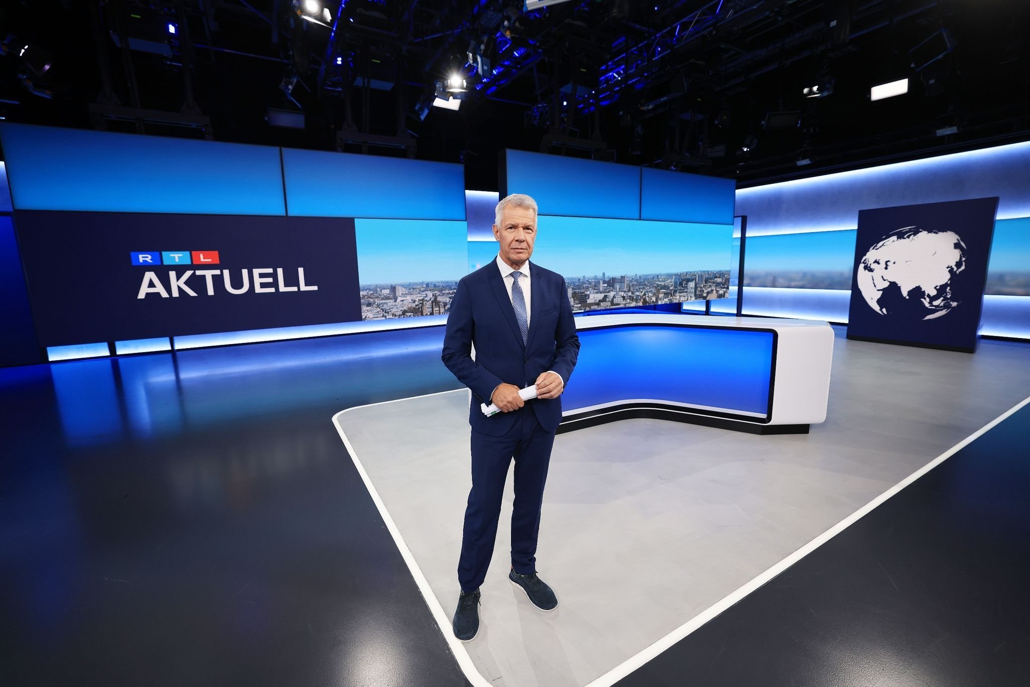 Erste Sendung Aus Neuem RTL-Nachrichtenstudio