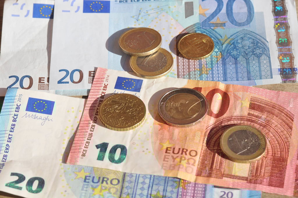 Defizit von 48 Millionen Euro: Priorität liegt bei Schulen