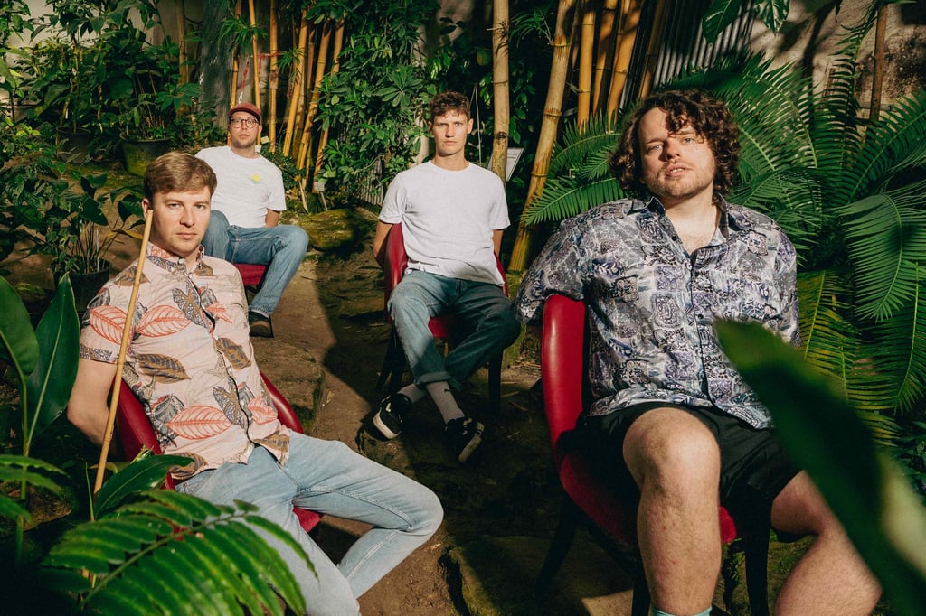 „Die Lieferanten“ veröffentlichen erstes Album