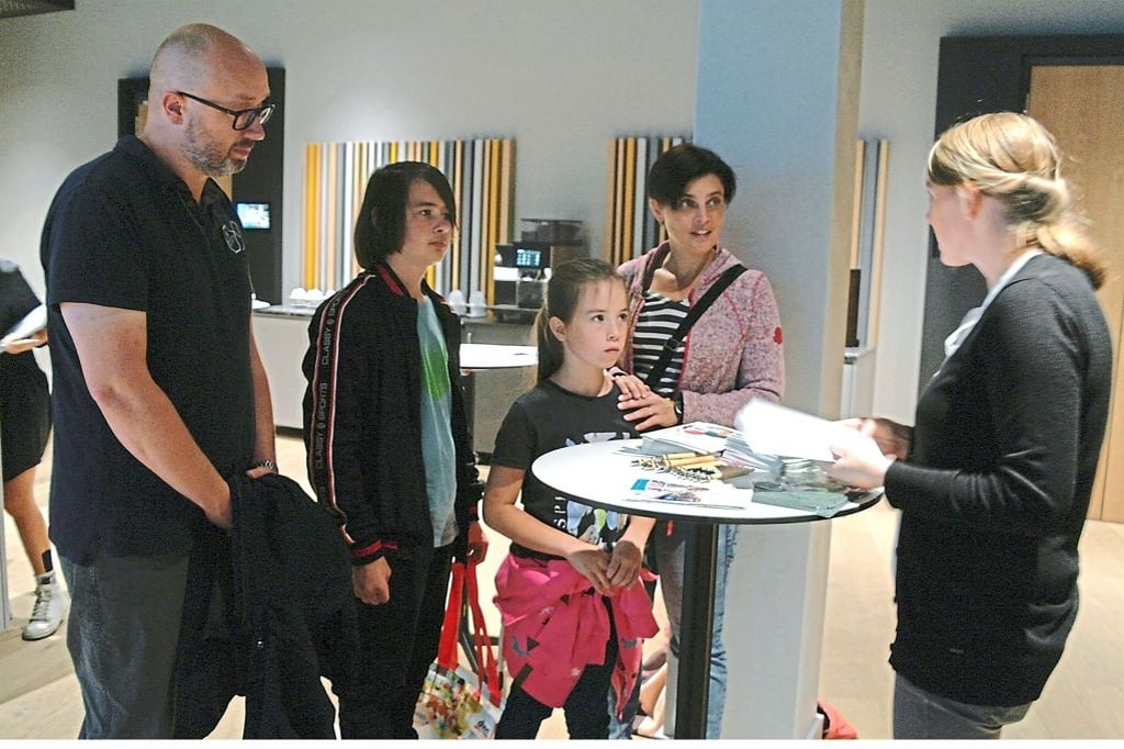 Die Klein-Kormelinks geben für vier Wochen ihre Autoschlüssel ab