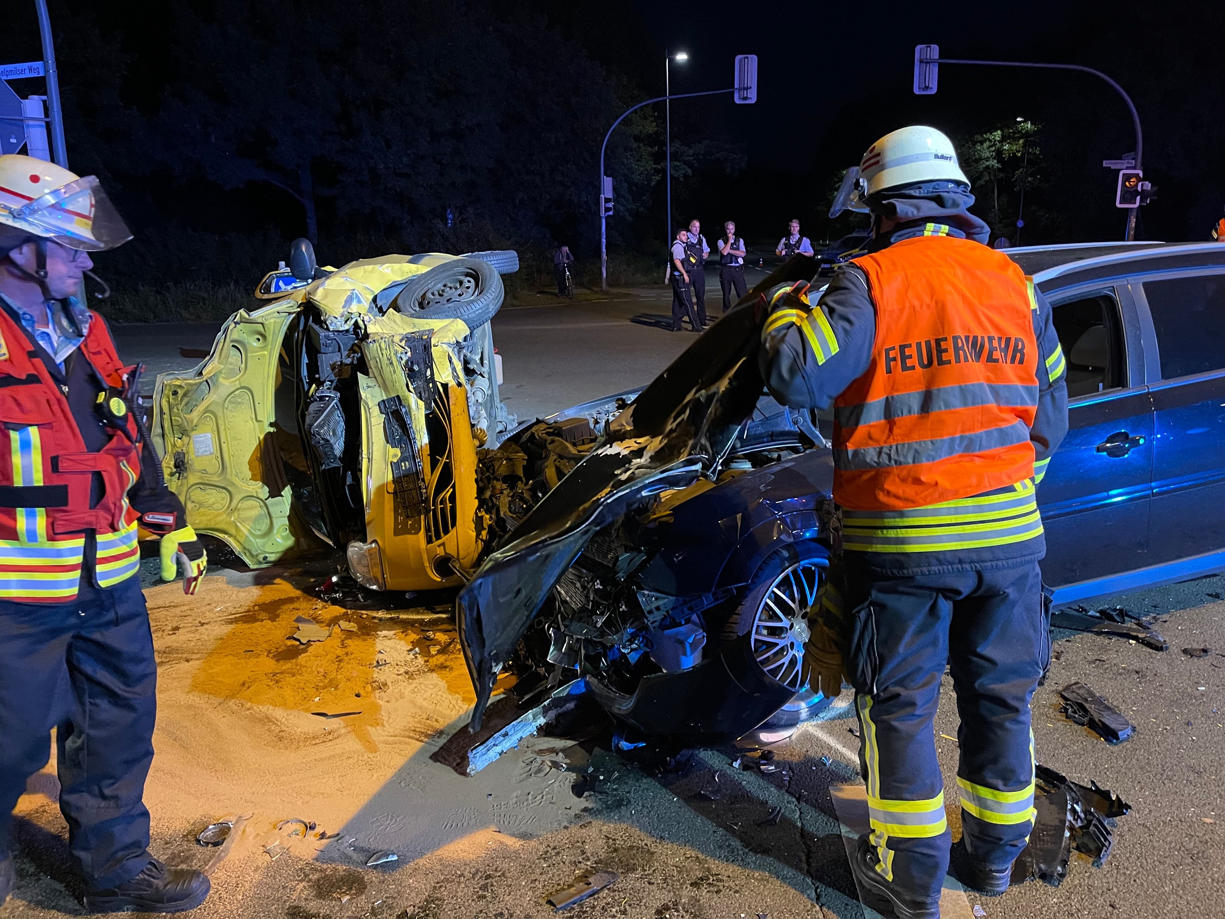 Schwerer Unfall Auf Der Eckendorfer Straße In Bielefeld