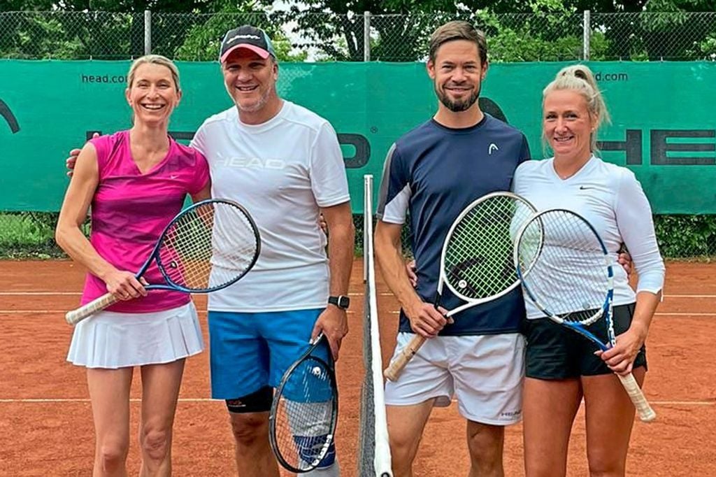 Gutes Tennis und glückliche Meister beim BTV Nottuln