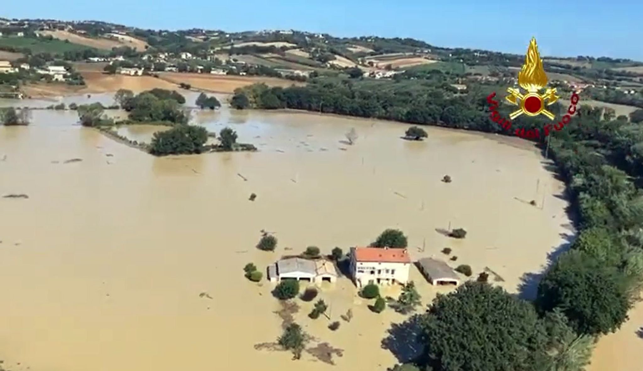 Italien: Neun Tote Und Vermisste Nach Überschwemmungen