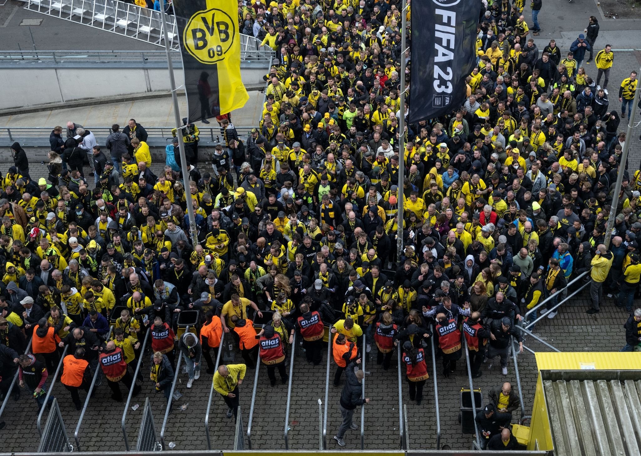 Vier Neue In BVB-Startelf Für Das Revierderby