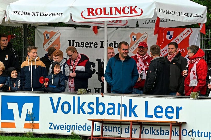 Szene aus dem A-Liga-Derby Westfalia Leer gegen Germania Horstmar (0:1) am 18. September 2022.