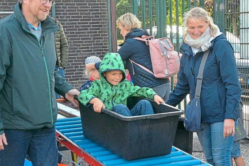 Die Rollenrutsche macht immer Spaß.
