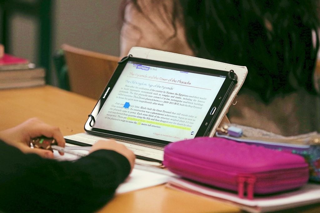 34 Schulen warten auf den Ausbau der IT-Infrastruktur