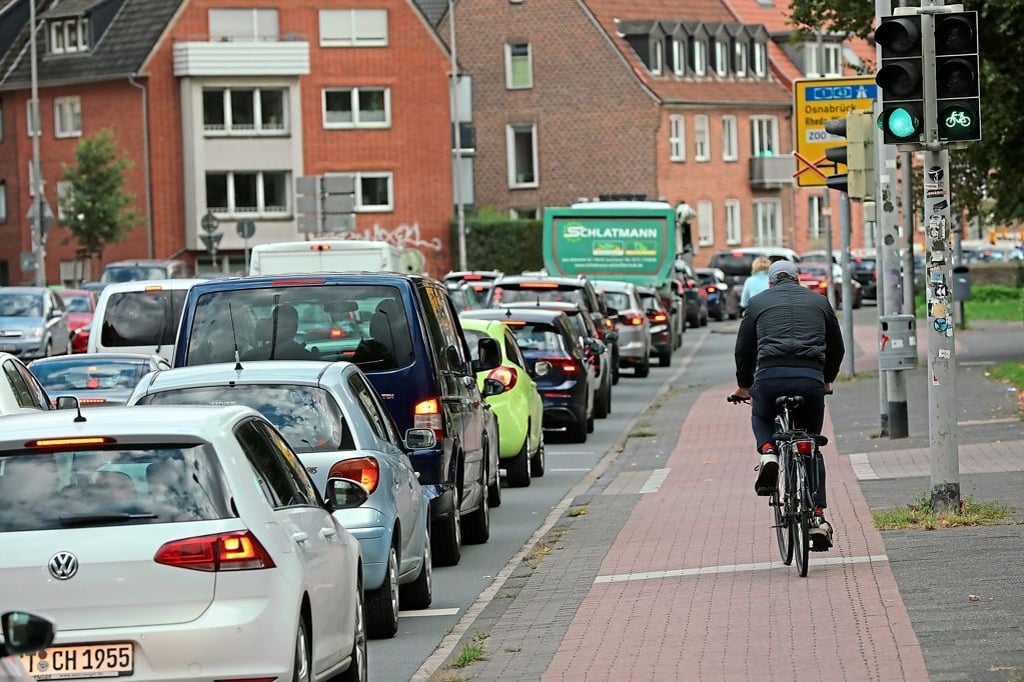 Baustelle am Aegidiitor sorgt für Blechlawine aus Richtung Norden