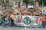 In Münster haben am Freitag (23. September 2022) in der Spitze 7000 Menschen für mehr Klimaschutz demonstriert.