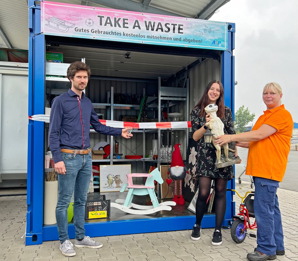 Recyclinghof Lübeck Posener Straße öffnungszeiten Tauschbörse auf dem Paderborner Recyclinghof
