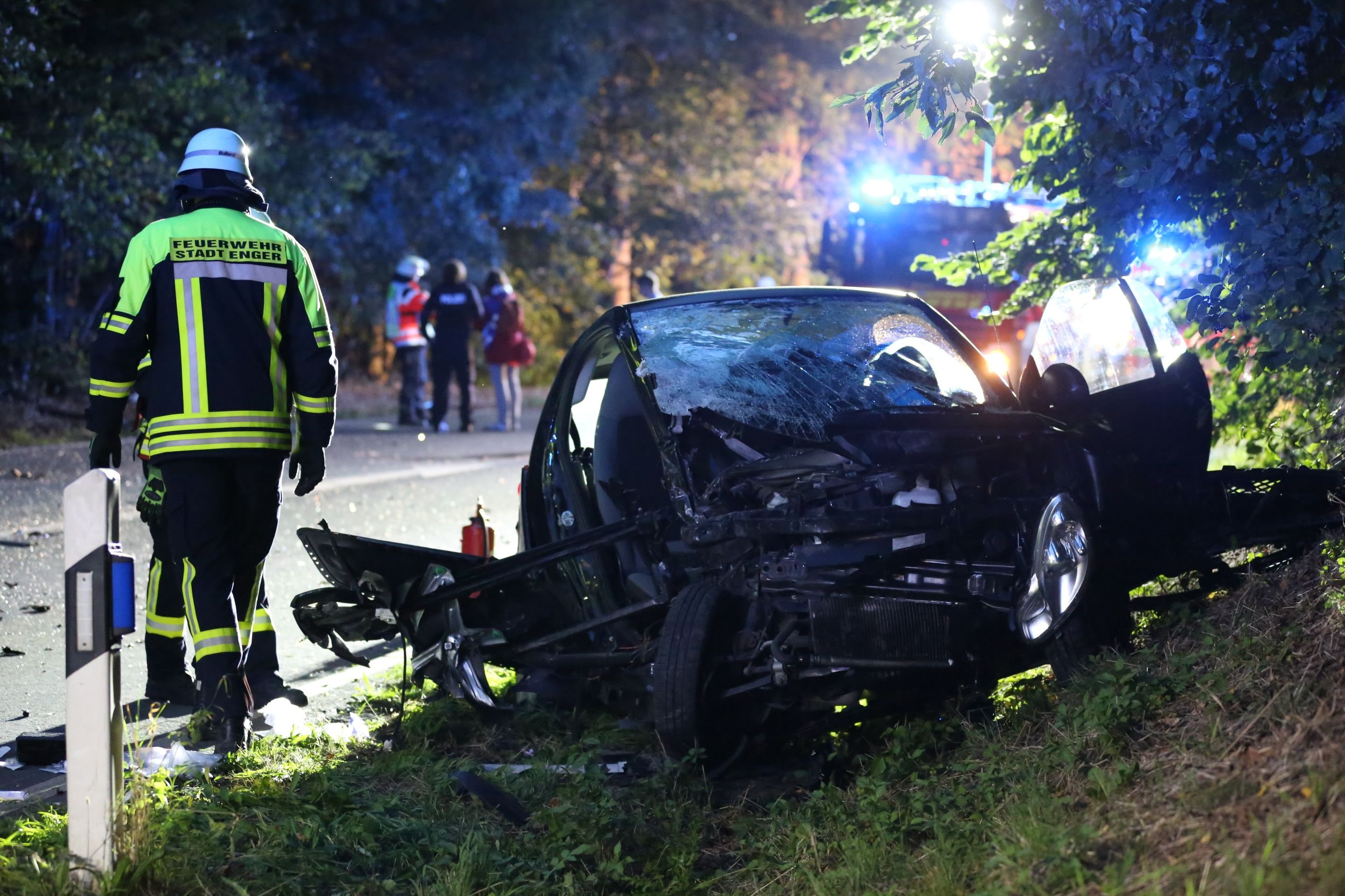 Sechs Verletzte Nach Frontalzusammenstoß In Enger