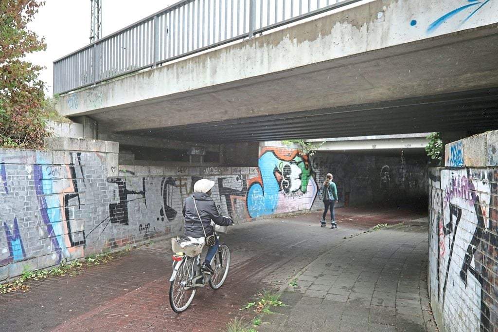 Rüttelstreifen sollen Tempo rausnehmen