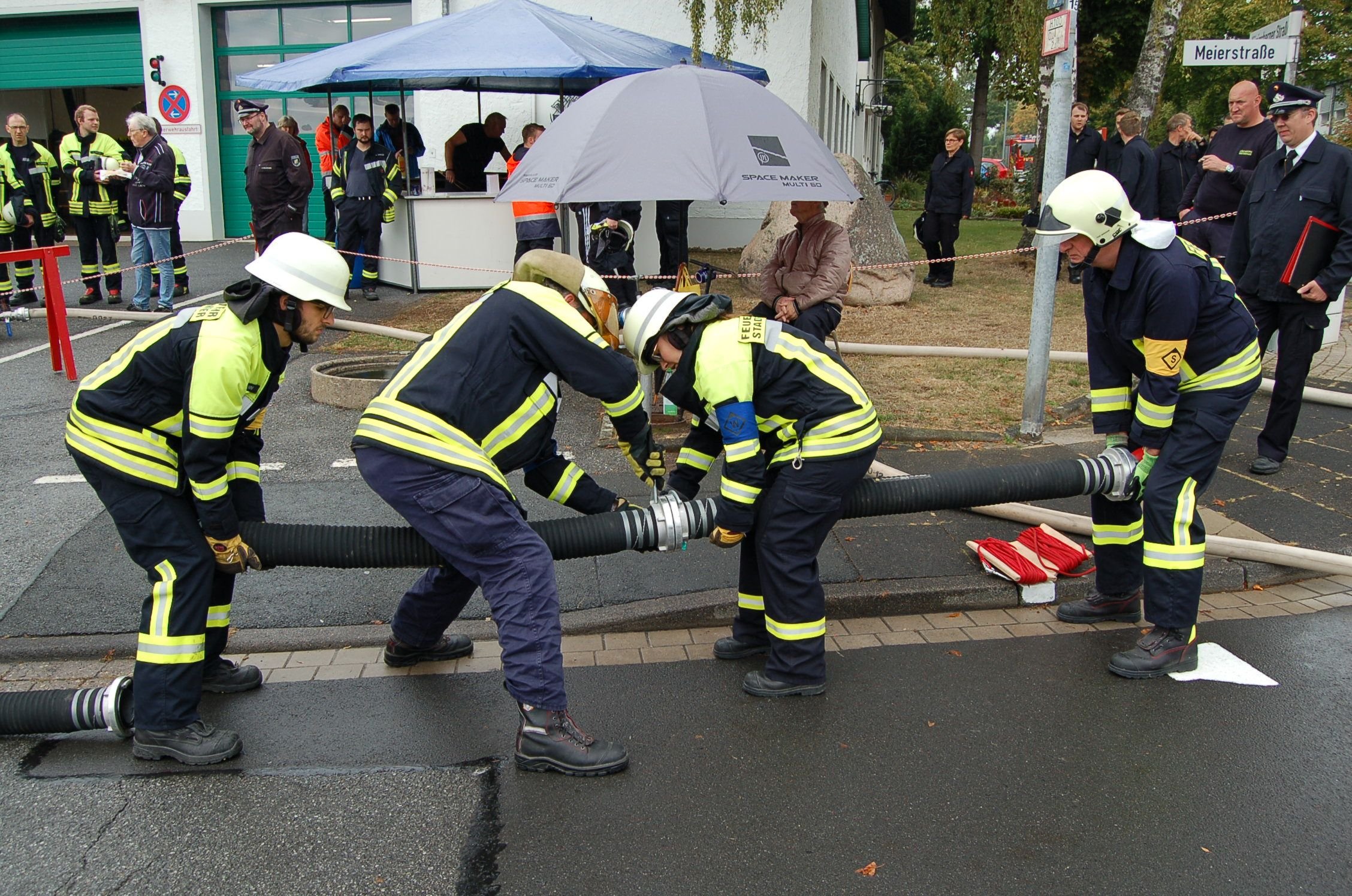 Leistungsnachweis Der Feuerwehren Aus Dem Kreis Herford In Hiddenhausen