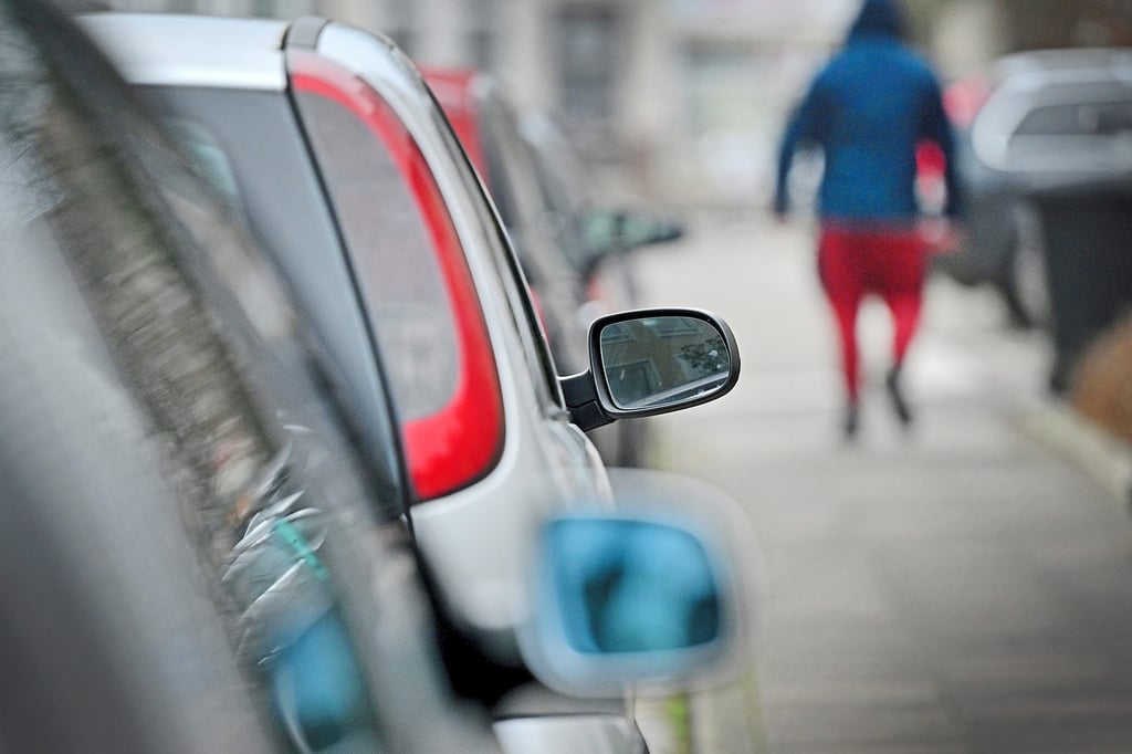Autoteile-Klau: New Yorks Diebe stehen auf Außenspiegel