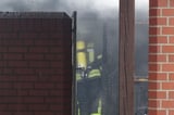 Die Feuerwehr in Warendorf musste am Dienstagmorgen zu einem Großeinsatz ausrücken. In einem Wohngebiet brannte es.
