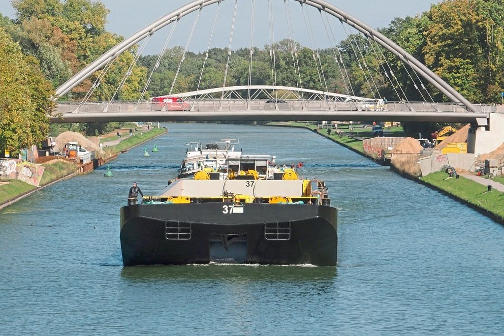 Zehn Jahre Kanalausbau: Nicht einmal Hälfte der Brücken fertiggestellt