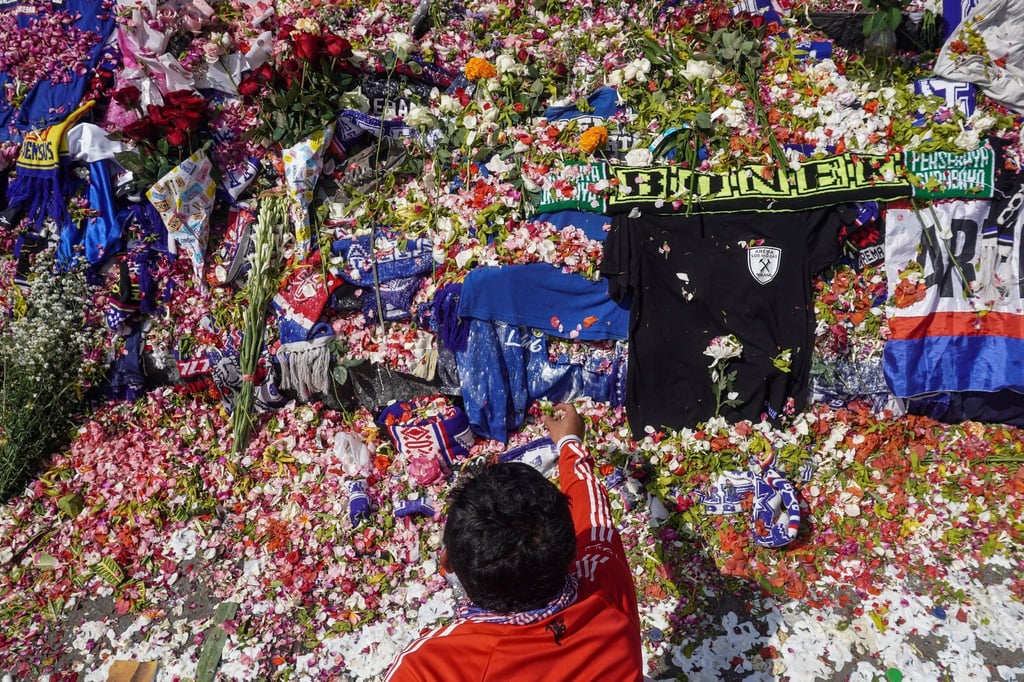FIFA belum menjatuhkan sanksi apa pun setelah bencana stadion di Indonesia