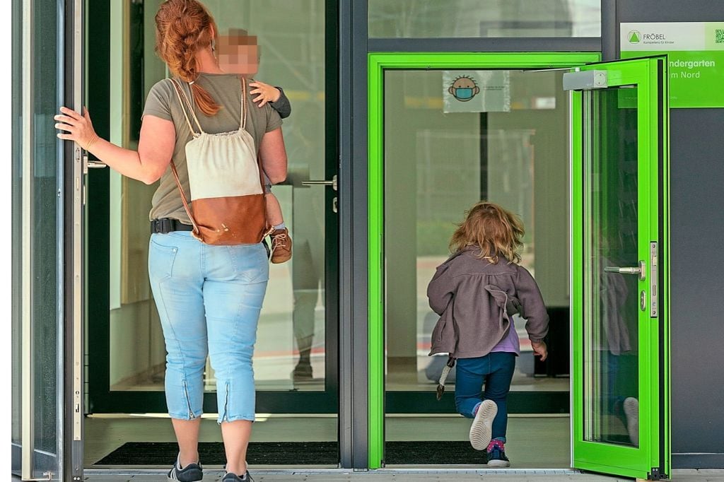 Bilinguale Kitas  sollen Ausweg aus der Personalkrise ebnen