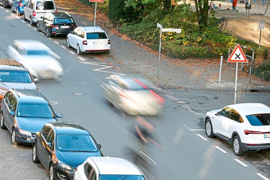 Neue Vorfahrtsregel noch nicht verinnerlicht