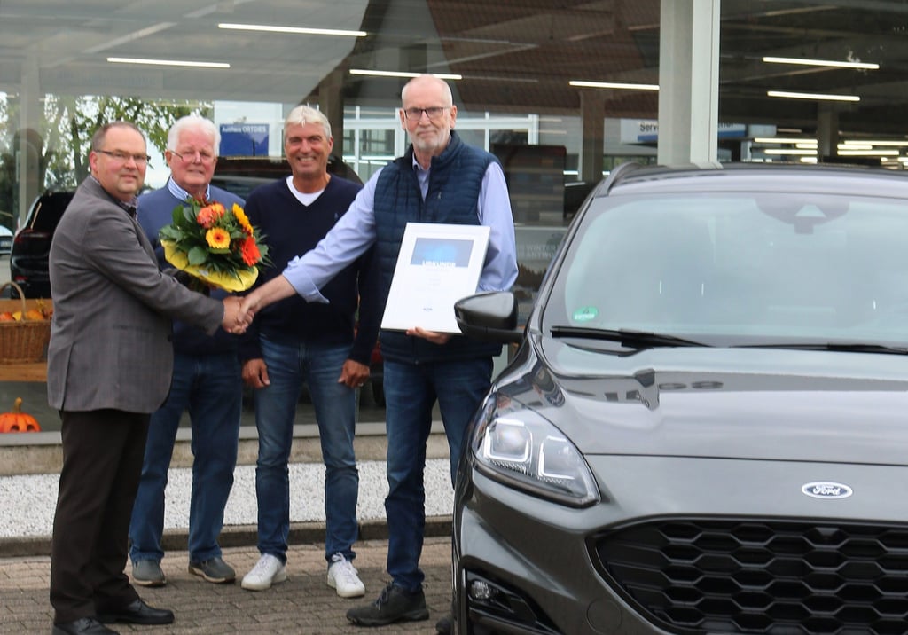 Ford Im Umbruch: Langjährige Betriebsräte In Saarlouis Treten Zurück - 8efx3n2