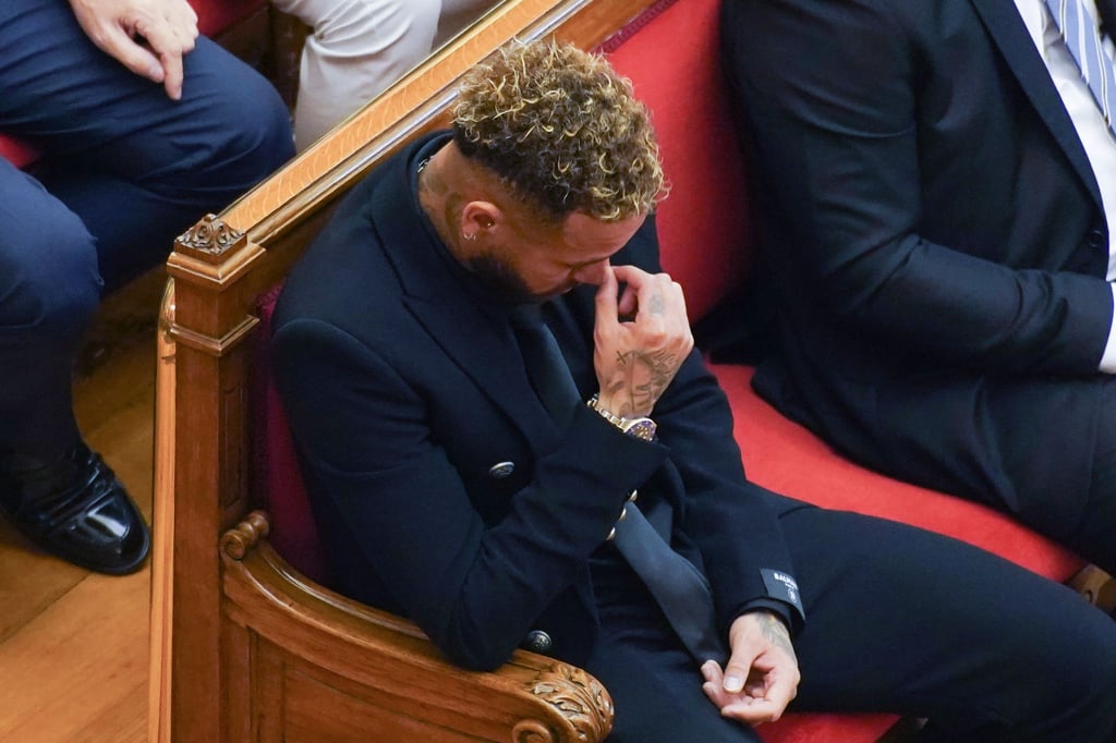 Neymar en el palco de los acusados: juicio contra la estrella del fútbol abierto