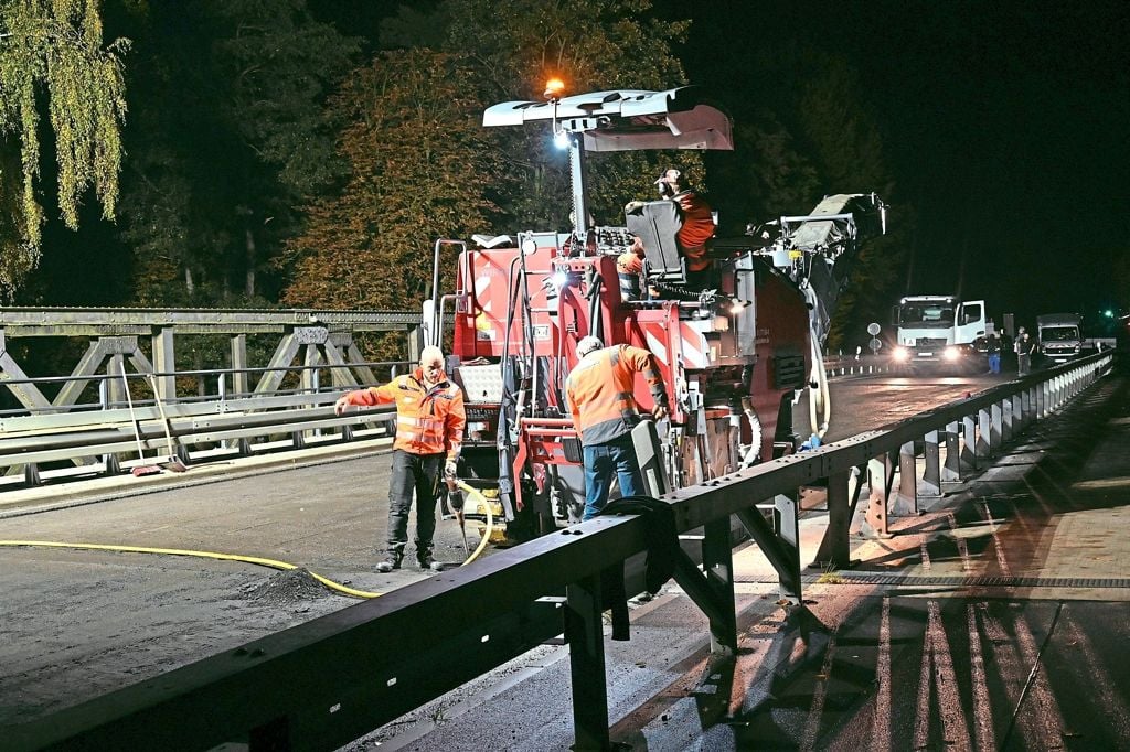 Viele Autofahrer Nahmen Sperrung Der Wersebrücke Nicht Ernst