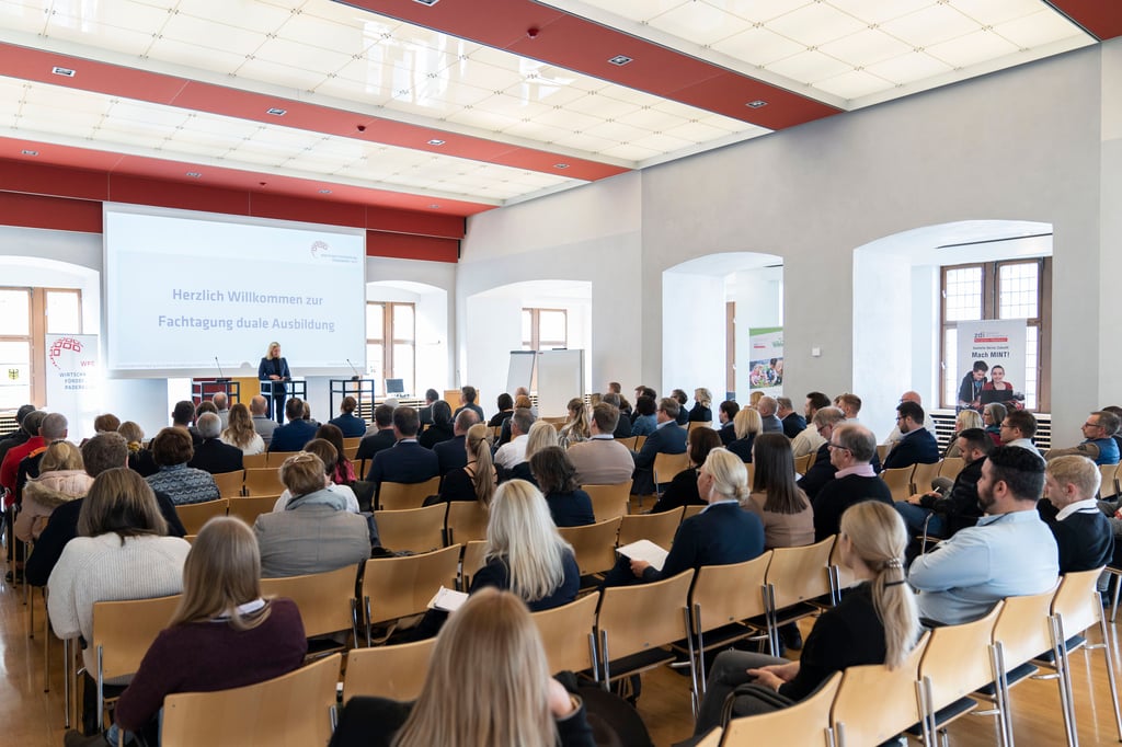  Wie die Stadt Paderborn duale Ausbildung fördern kann 