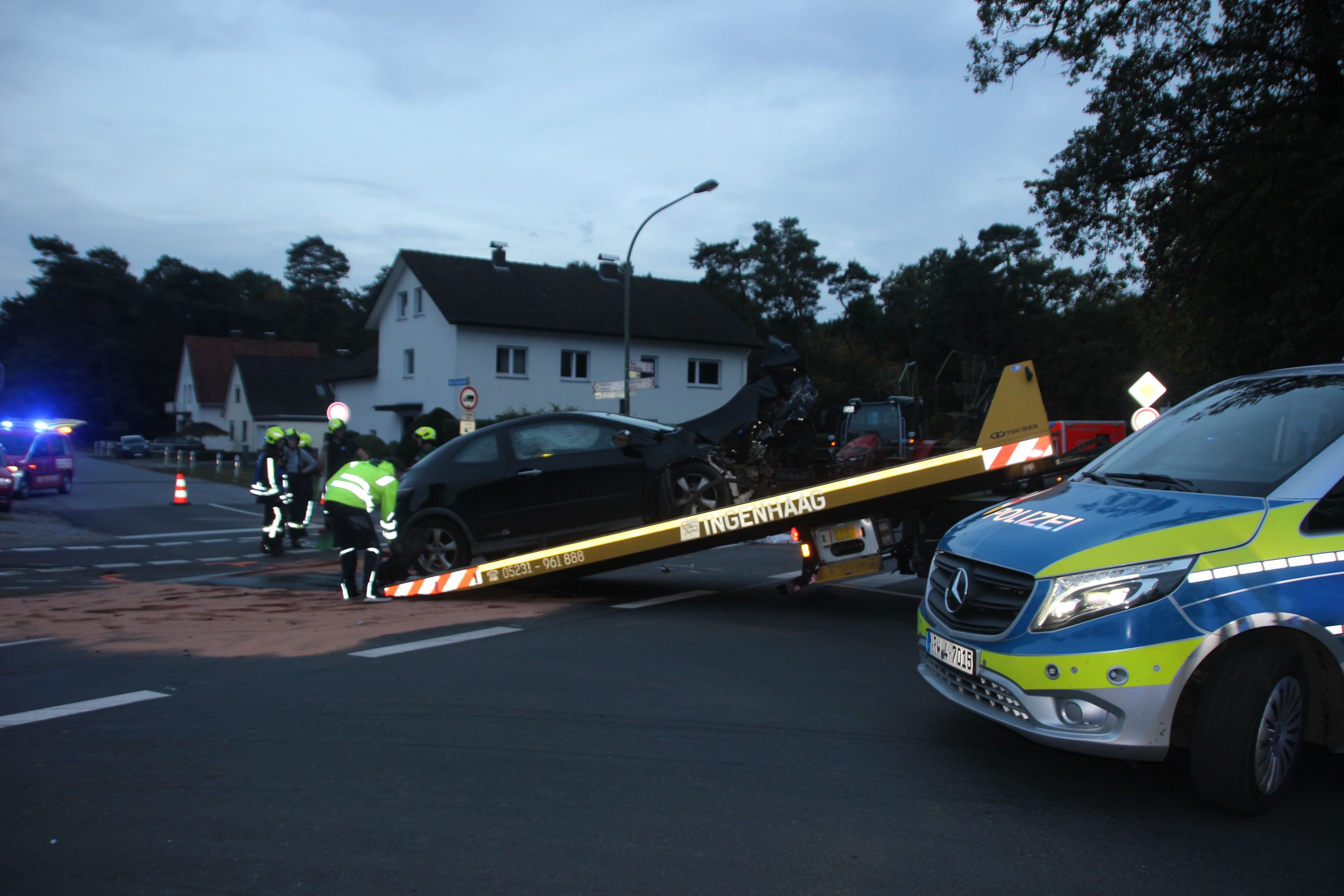 Vier Verletzte Bei Verkehrsunfall