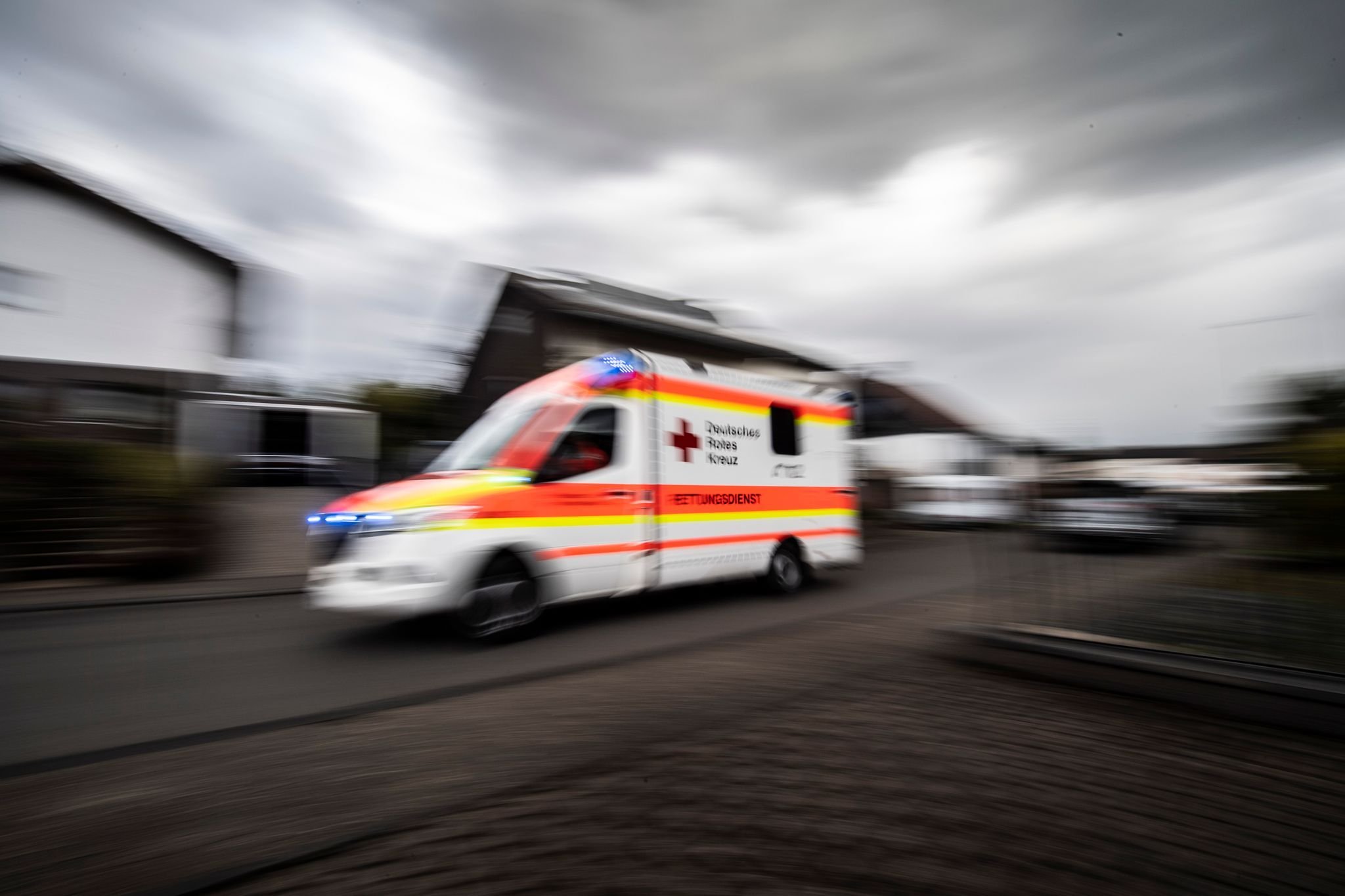 14-und-55-j-hriger-bei-unfall-schwer-verletzt