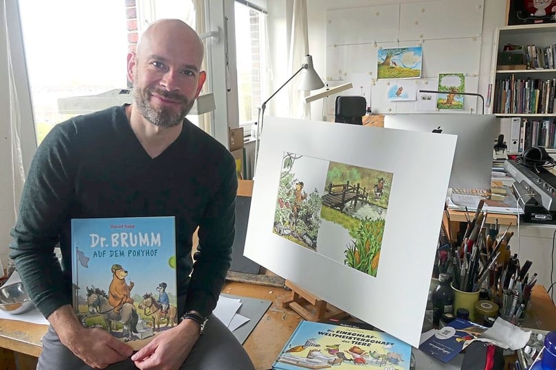 Die Hafenstraße 64 - Etage der Illustratoren - öffnet zum TaTü 2022 - hier: Daniel Napp.