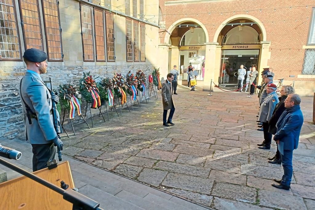 Volkstrauertag: Der Frieden ist wieder zerbrechlich