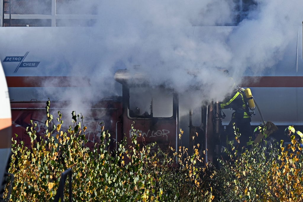 Nach Leichenfund in brennender Lok: Mordkommission ermittelt
